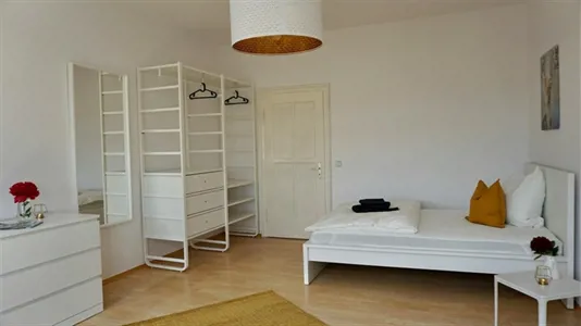 Rooms in Berlin Mitte - photo 3