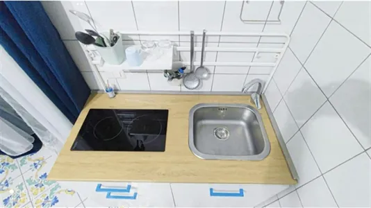 Rooms in Napoli Municipalità 2 - photo 5