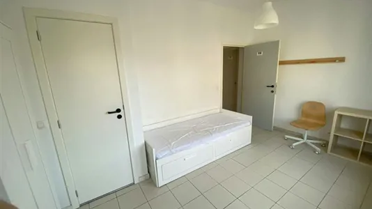 Rooms in Brussels Vorst - photo 3