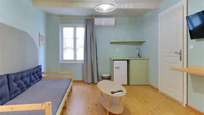 Apartment for rent in Athens