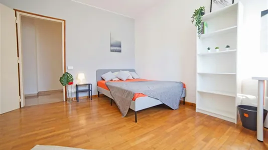 Rooms in Lecco - photo 4