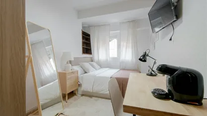 Room for rent in Madrid Chamartín, Madrid
