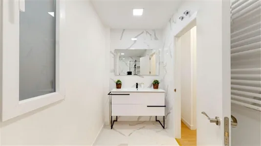 Rooms in Madrid Chamberí - photo 7