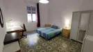 Room for rent, Málaga, Andalucía, &lt;span class=&quot;blurred street&quot; onclick=&quot;ProcessAdRequest(12457672)&quot;&gt;&lt;span class=&quot;hint&quot;&gt;See streetname&lt;/span&gt;[xxxxxxxxxxxxx]&lt;/span&gt;