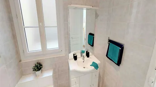 Rooms in Paris 15ème arrondissement - photo 9