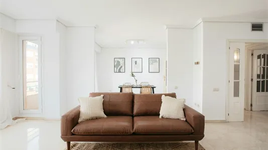 Rooms in Valencia Extramurs - photo 4