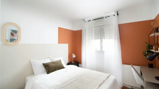 Rooms in Saint-Denis - photo 4
