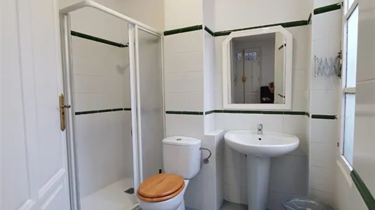 Rooms in Granada - photo 6
