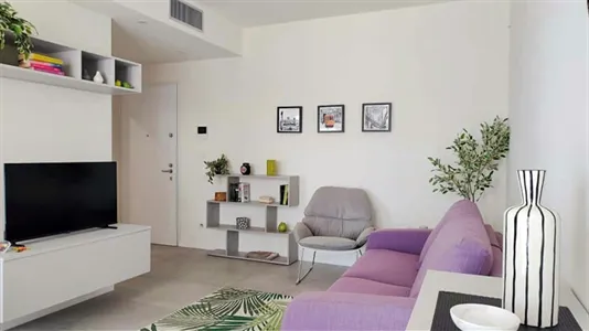 Rooms in Milano Zona 8 - Fiera, Gallaratese, Quarto Oggiaro - photo 4