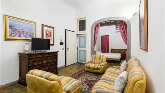 Apartments in Florence - photo 2