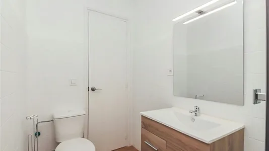 Rooms in Reus - photo 8