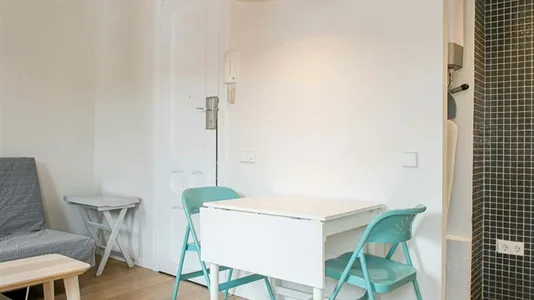 Apartments in Barcelona Ciutat Vella - photo 9