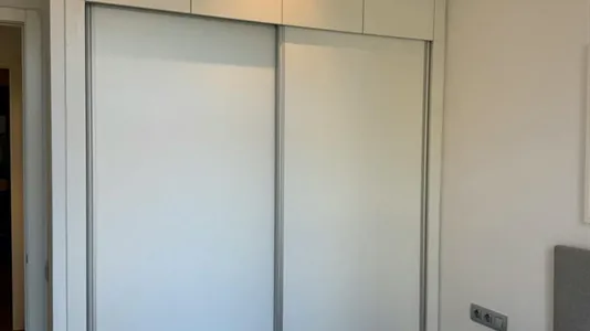 Rooms in Barcelona Eixample - photo 5