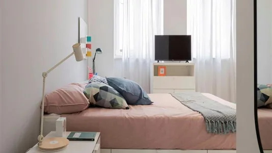 Rooms in Milano Zona 5 - Vigentino, Chiaravalle, Gratosoglio - photo 1