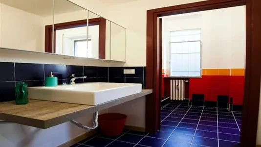 Rooms in Milano Zona 8 - Fiera, Gallaratese, Quarto Oggiaro - photo 9