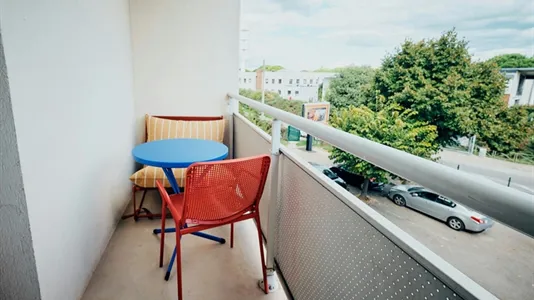 Apartments in Nîmes - photo 3