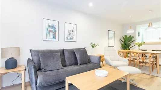 Apartments in Barcelona Ciutat Vella - photo 4