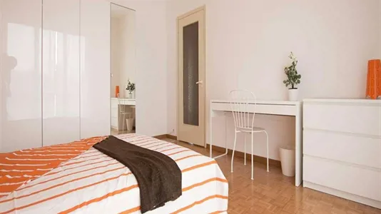 Rooms in Milano Zona 8 - Fiera, Gallaratese, Quarto Oggiaro - photo 1