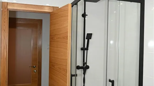 Rooms in Valencia Ciutat Vella - photo 10