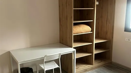 Rooms in León - photo 3