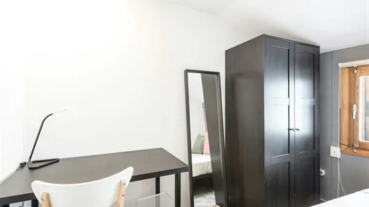 Rooms in Madrid Centro - photo 2