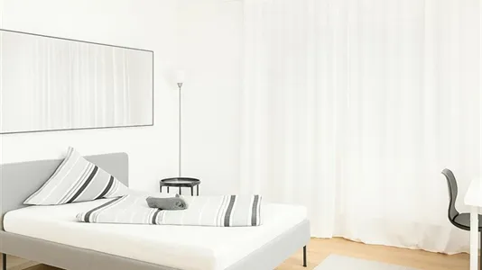 Apartments in Munich Bogenhausen - photo 4