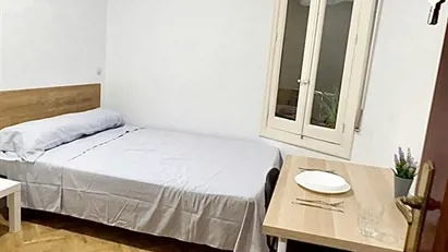 Room for rent in Madrid Retiro, Madrid