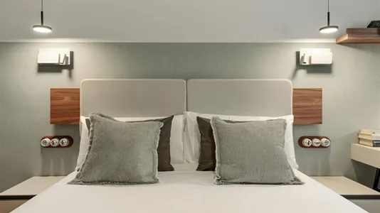 Rooms in Barcelona Eixample - photo 7