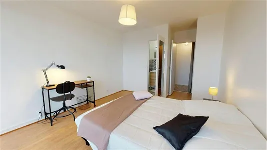 Rooms in Lyon - photo 2