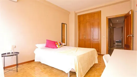 Rooms in Madrid Chamartín - photo 3