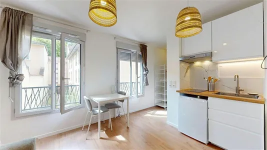 Apartments in Lyon - photo 8