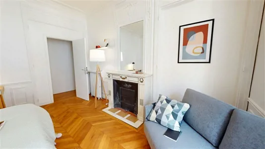 Rooms in Paris 15ème arrondissement - photo 3