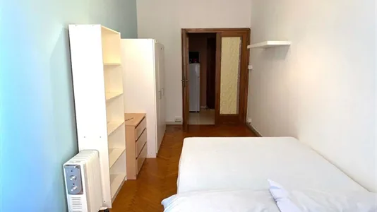 Rooms in Roma Municipio II – Parioli/Nomentano - photo 4
