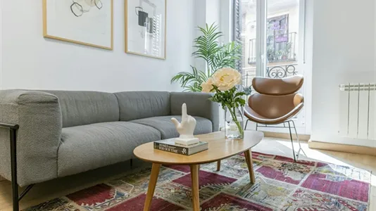 Apartments in Madrid Centro - photo 2