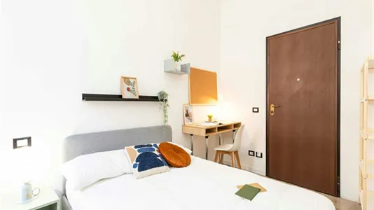 Rooms in Milano Zona 5 - Vigentino, Chiaravalle, Gratosoglio - photo 2