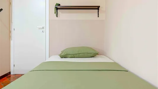 Rooms in Milano Zona 8 - Fiera, Gallaratese, Quarto Oggiaro - photo 6