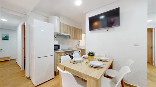 Rooms in Valencia Poblats Marítims - photo 9