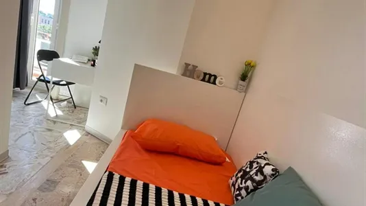 Rooms in Cagliari - photo 1