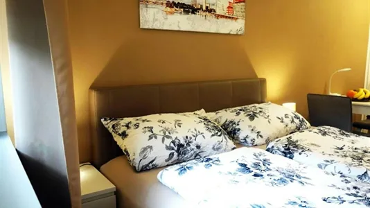 Apartments in Dusseldorf - photo 2