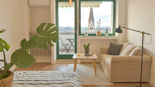Apartments in Budapest Erzsébetváros - photo 1