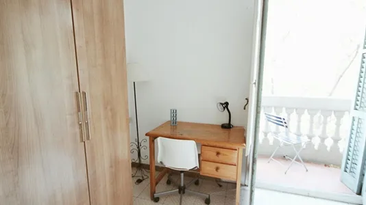 Rooms in Barcelona Eixample - photo 5