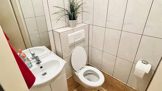 Rooms in Vienna Favoriten - photo 9