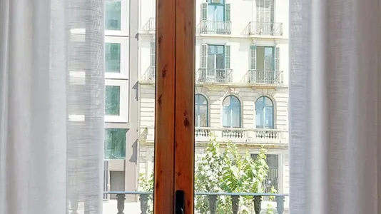 Apartments in Barcelona Eixample - photo 5