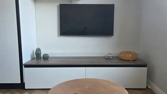 Apartments in Milano Zona 8 - Fiera, Gallaratese, Quarto Oggiaro - photo 4