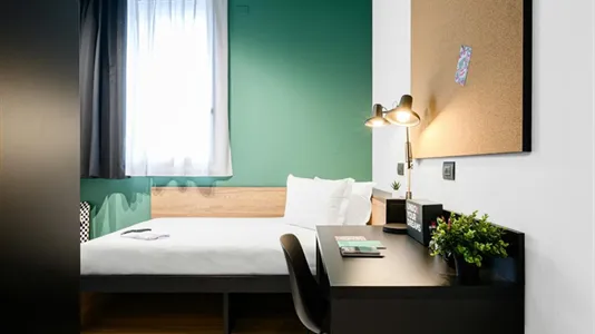 Apartments in Modena - photo 5