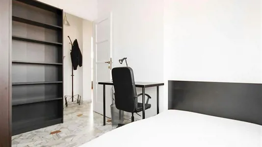 Rooms in Milano Zona 2 - Stazione Centrale, Gorla, Turro, Greco, Crescenzago - photo 1