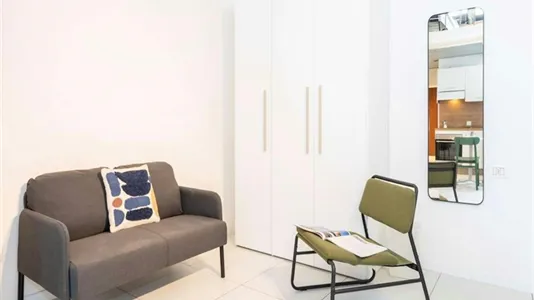 Apartments in Milano Zona 6 - Barona, Lorenteggio - photo 10