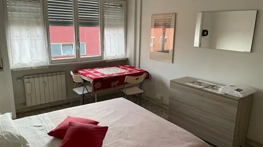 Rooms in Roma Municipio XIV – Monte Mario - photo 2