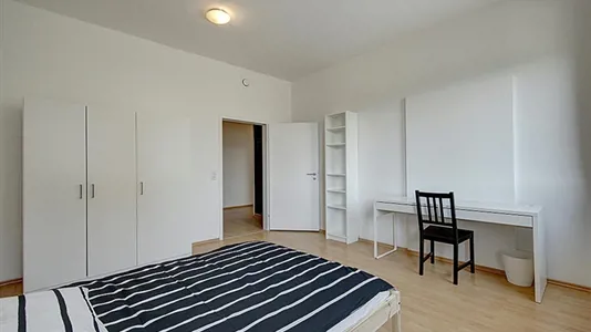 Rooms in Stuttgart Bad Cannstatt - photo 2