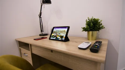 Rooms in Madrid Moncloa-Aravaca - photo 4